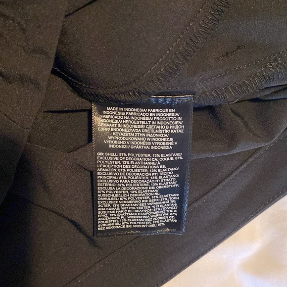 NWT The North Face Everyday Active Shorts - Picture 9 of 16